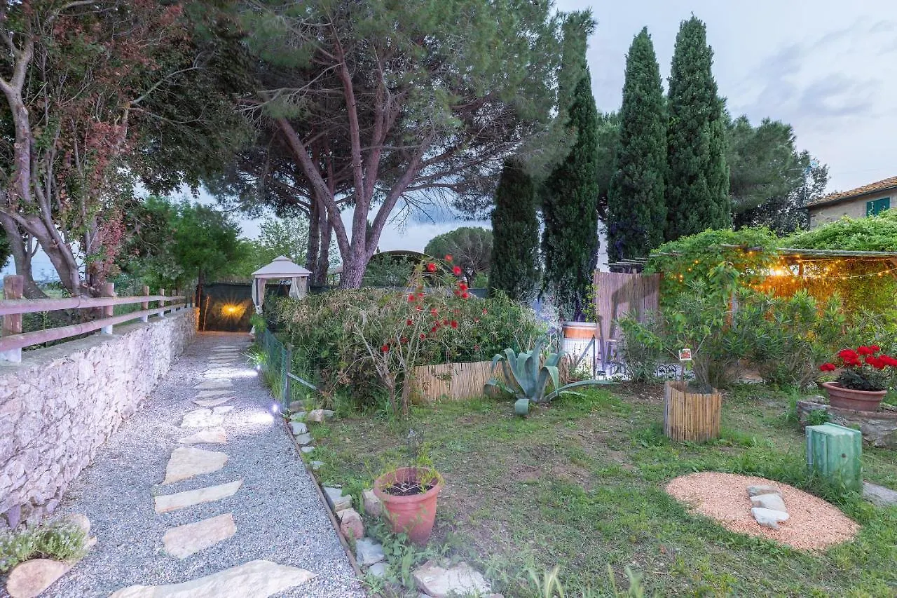 Casale Rosmarino Hotel Suvereto Italy
